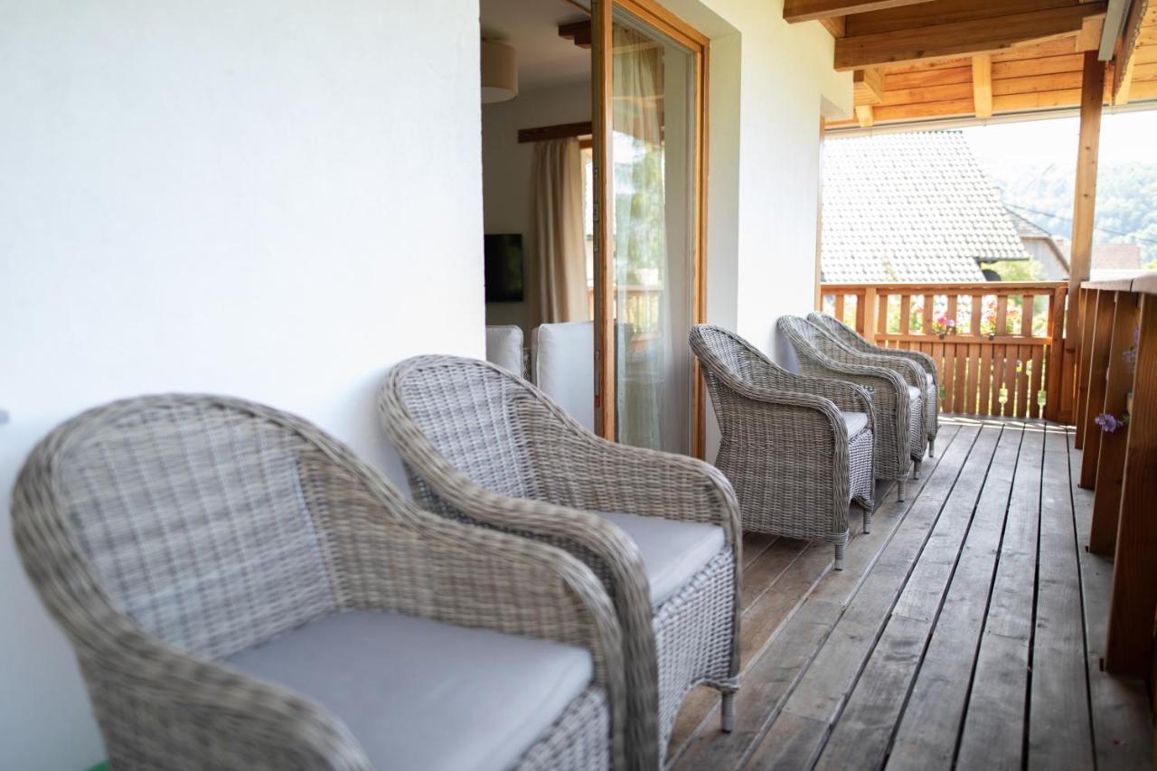 Apartments Vila Jelka ボーヒニ エクステリア 写真